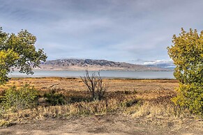 Lovely Vineyard Getaway < 1 Mi to Utah Lake!