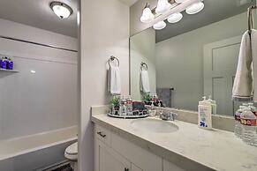 Lovely Vineyard Getaway < 1 Mi to Utah Lake!