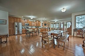 Lake Michigan Waterfront Home: 1 Mile to Downtown!