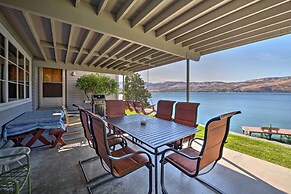 Waterfront Manson Cabin on Lake Chelan w/ Deck!