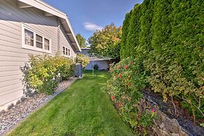 Waterfront Manson Cabin on Lake Chelan w/ Deck!