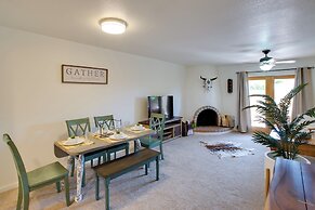 Phoenix Home: Golf, Hike, & Explore Downtown!