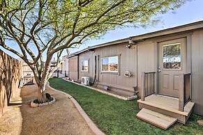 Western-style Phoenix Home: 15 Mi to Lake Pleasant