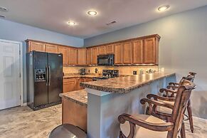 Lake View, Pool Access: Idyllic Camdenton Condo!