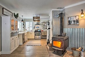 Modern Farmhouse w/ Movie Room - 6 Mi to Lake!