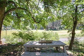 Modern Farmhouse w/ Movie Room - 6 Mi to Lake!