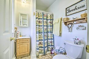 Farmhouse on River, 12 Miles to Liberty Mountain