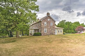 Farmhouse on River, 12 Miles to Liberty Mountain