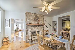 Farmhouse on River, 12 Miles to Liberty Mountain