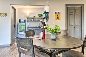 Serene Escape w/ Mountain Views, Near Dtwn!