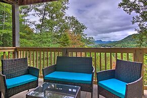 Serene Escape w/ Mountain Views, Near Dtwn!