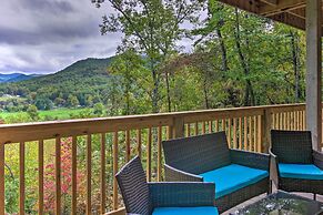 Serene Escape w/ Mountain Views, Near Dtwn!