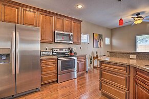Maricopa Home w/ Outdoor Seating, 2 Mi to Golf!