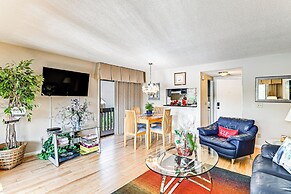 Lakeview Condo w/ Resort Pool: 2 Miles to Golf!