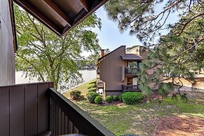 Lakeview Condo w/ Resort Pool: 2 Miles to Golf!