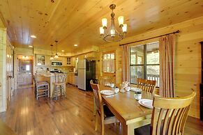 Cozy Bryson City Cabin w/ Mountain Views!