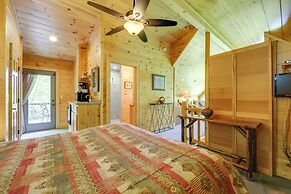Cozy Bryson City Cabin w/ Mountain Views!