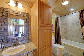 Cozy Bryson City Cabin w/ Mountain Views!