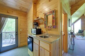 Cozy Bryson City Cabin w/ Mountain Views!