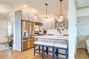 Waterfront Maryland Vacation Home: Private Beach!