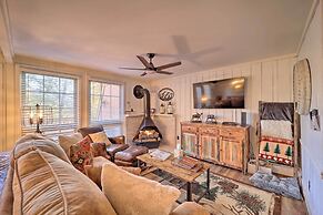 White Tail Retreat w/ Shared Hot Tub & Pool Access