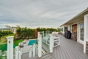 Stunning Westhampton Beach Home w/ Private Pool