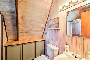 Lake Hamilton Cabin: Boating Getaway!