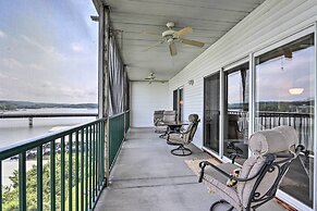 Lakefront Balcony + Pool Access: Camdenton Condo
