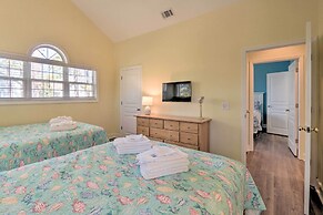 Steps to Sand: Hilton Head Retreat w/ Pool Access!