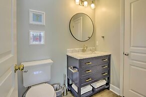 Steps to Sand: Hilton Head Retreat w/ Pool Access!