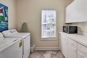 Steps to Sand: Hilton Head Retreat w/ Pool Access!