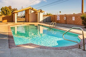 Renovated Yuma Home w/ Community Pool!