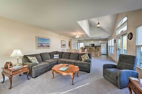 Seaside Escape < 1 Mi to Cape May Public Beach