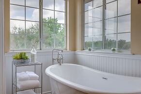 'fox Ridge Farmhouse' - Hill Country Getaway!
