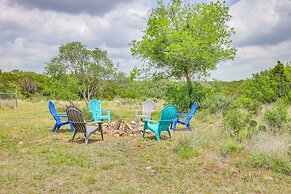 'fox Ridge Farmhouse' - Hill Country Getaway!