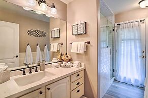 Elegant Peoria Home: Pool, Putting Green, Fire Pit