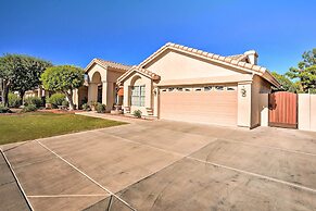 Elegant Peoria Home: Pool, Putting Green, Fire Pit