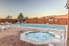 Moab Townhome w/ Pool Access + Stunning Mtn Views!