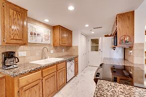 Lake Havasu City Home: Pool & Hot Tub Access!