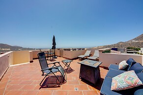 Casa Verde in Cabo San Lucas - 3 Mi to Marina!