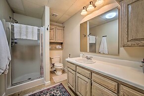 'waters Edge': Home on Shore of Beaver Lake!