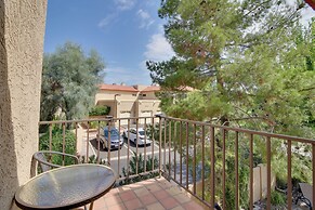 Centrally Located Escape w/ Pool Access in Phoenix