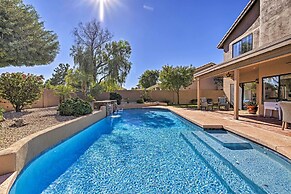 Upscale Phoenix Abode: Walk to South Mountain Park