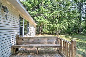 Upscale Family Cottage < 1 Mi to Higgins Lake