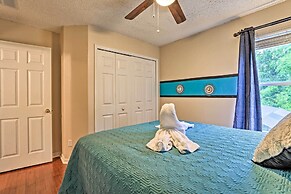 14 Mi to Disney Parks: Spacious Kissimmee Home
