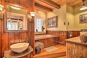 Tranquil Smoky Mountain Cabin w/ Porch & Fire Pit