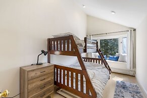 Catskill Getaway on 6 Acres With Swimming Pond!