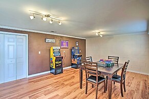 Large Waterfront Lake Palestine Home w/ Deck, Dock