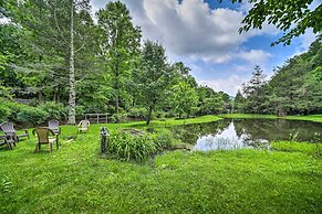 Serene Smoky Mountain Home w/ Grill & Patio!