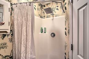 Breezy Murrells Inlet Condo w/ Deck: Walk to Beach